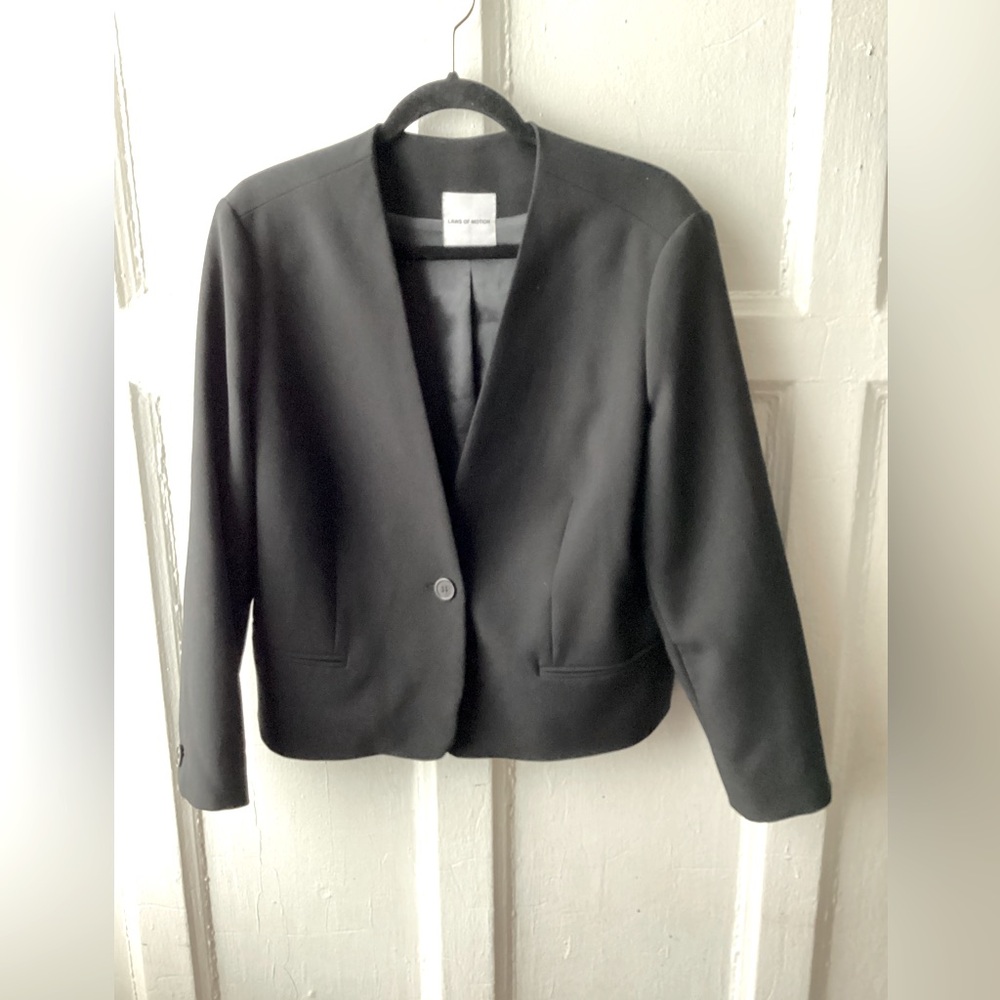 Elegant Black Women's Blazer